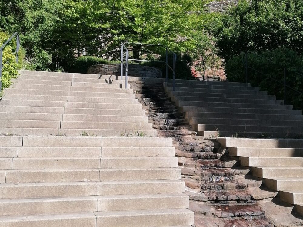 Blick auf die Treppe der Altstadtterrassen